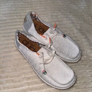 Hey Dude Womens White Lace Loafers with Accents